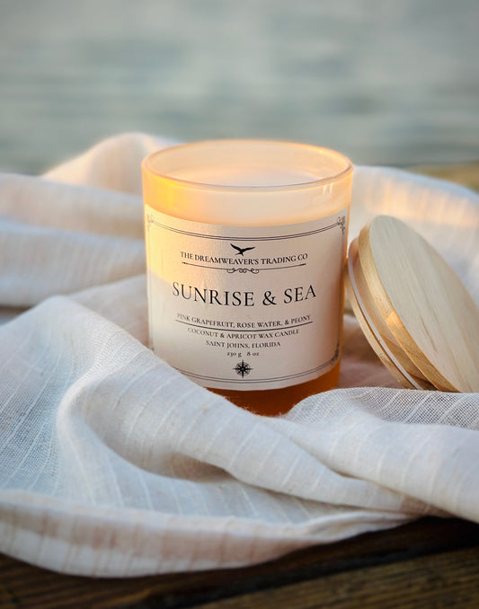 Sunrise and Sea Scented Coconut and Apricot Wax Candle 8oz